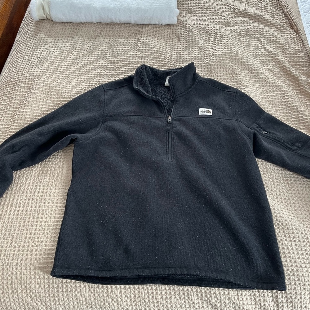 North face 1/2 zip. XL.